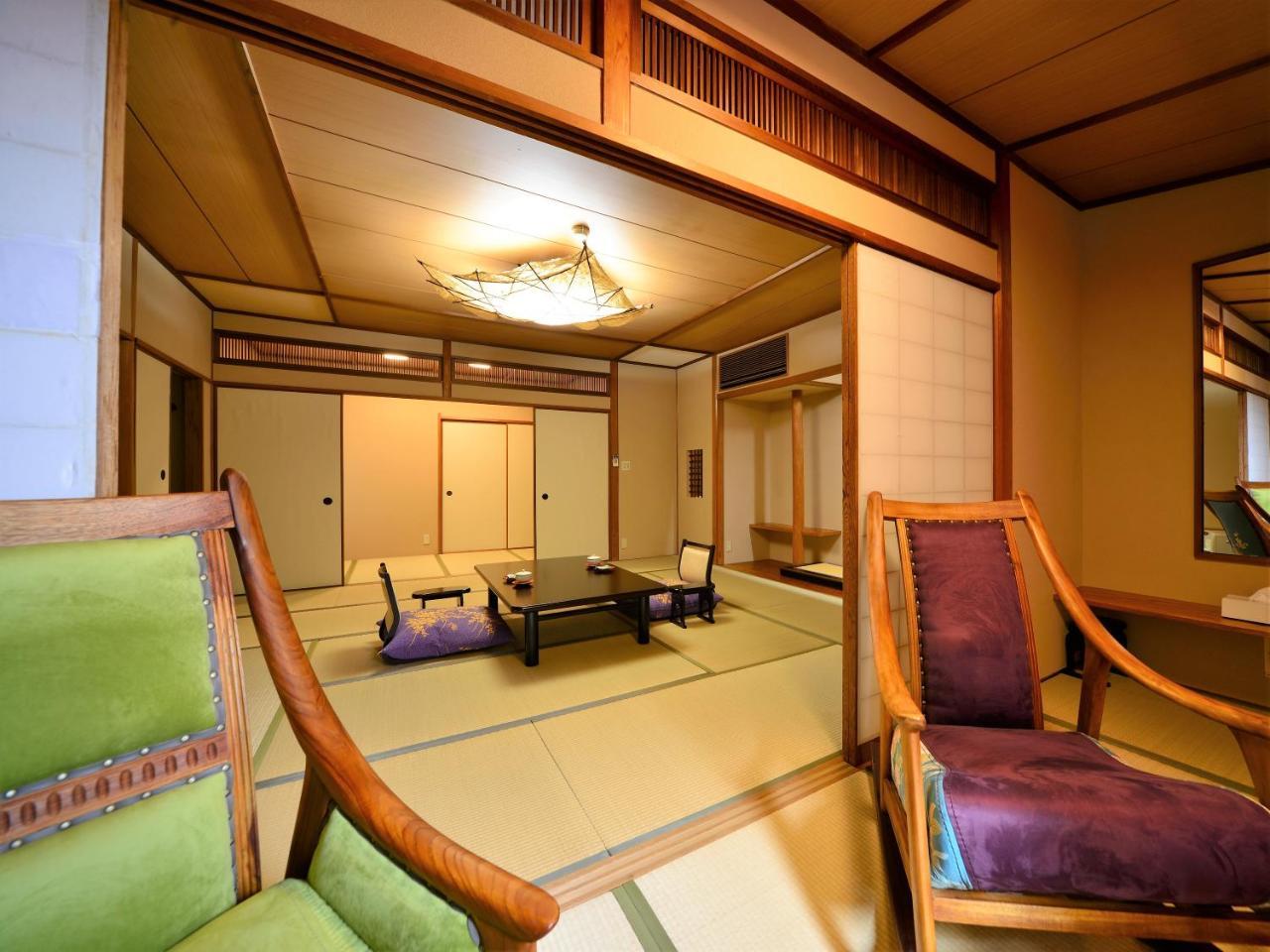 ホテル 楽山やすだ 伊豆の国市 エクステリア 写真