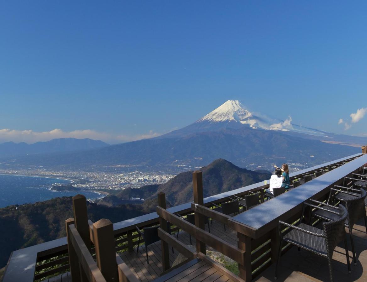 ホテル 楽山やすだ 伊豆の国市 エクステリア 写真